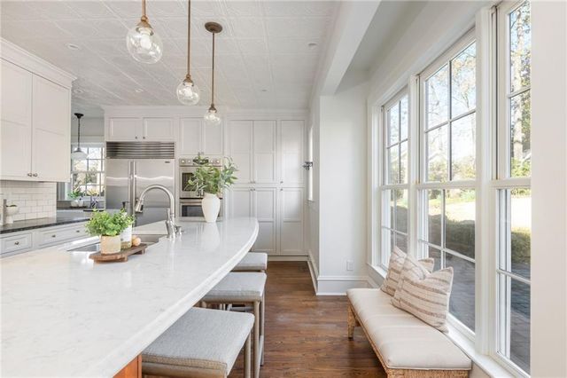 1196 Fairview Road NE, Atlanta, GA 30306