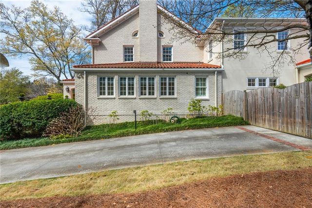 1196 Fairview Road NE, Atlanta, GA 30306