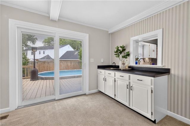 761 Largo DR, Virginia Beach, VA 23464