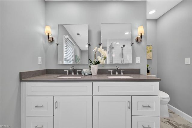 761 Largo DR, Virginia Beach, VA 23464