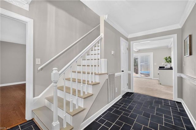 761 Largo DR, Virginia Beach, VA 23464