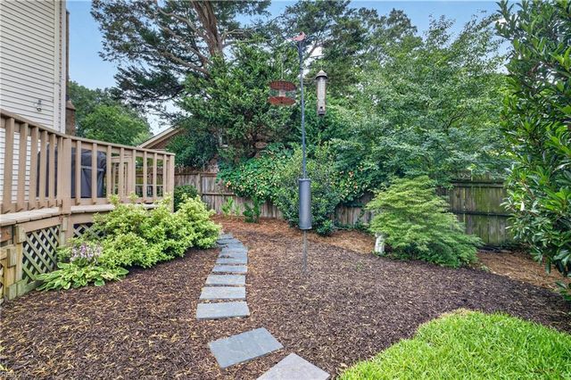 761 Largo DR, Virginia Beach, VA 23464