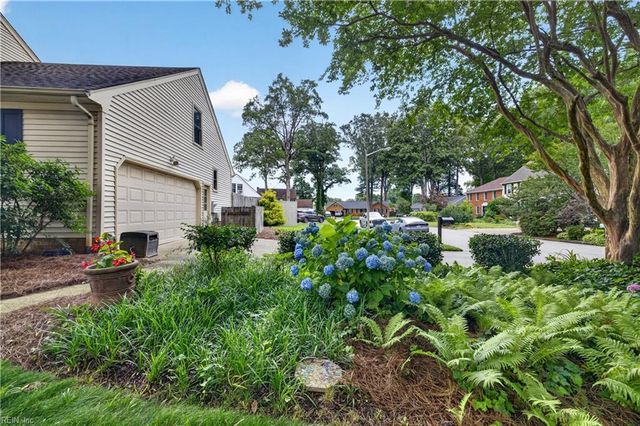 761 Largo DR, Virginia Beach, VA 23464