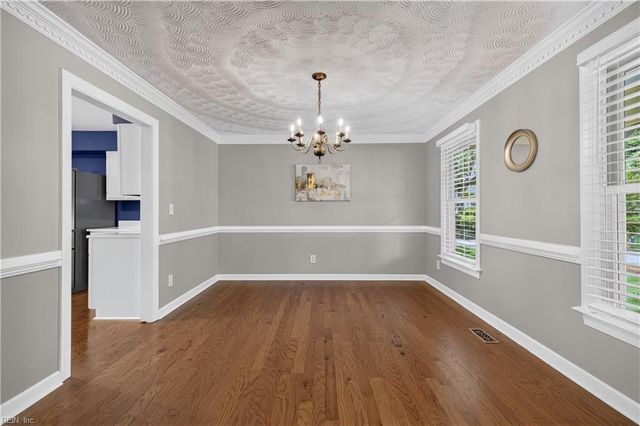 761 Largo DR, Virginia Beach, VA 23464