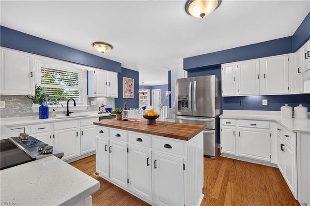 761 Largo DR, Virginia Beach, VA 23464