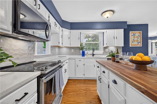 761 Largo DR, Virginia Beach, VA 23464