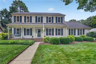761 Largo DR, Virginia Beach, VA 23464