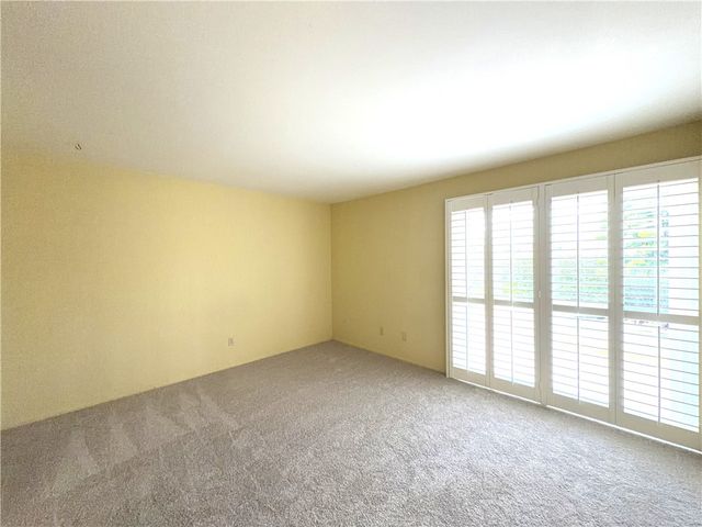 21081 White Horse Ln, Huntington Beach, CA 92646