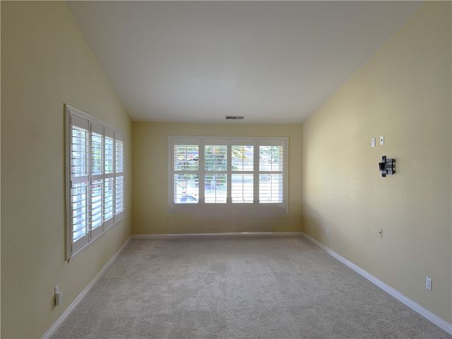 21081 White Horse Ln, Huntington Beach, CA 92646