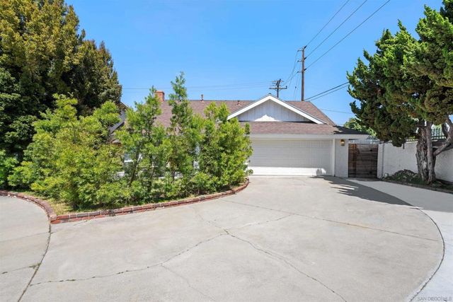 5736 Coke Ave, Lakewood, CA 90712