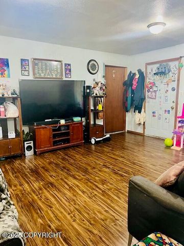 515 Maple Avenue, Kodiak, AK 99615