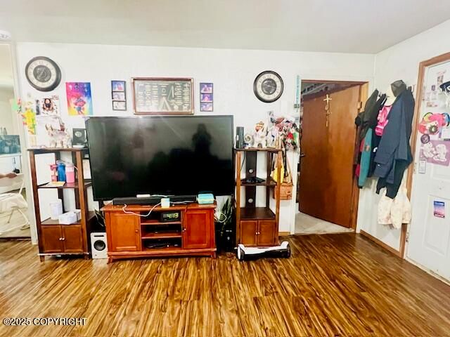 515 Maple Avenue, Kodiak, AK 99615