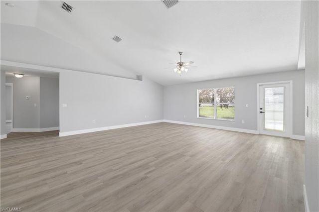 930 NW Juanita PL, Cape Coral, FL 33993