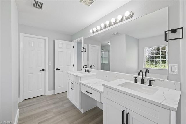 930 NW Juanita PL, Cape Coral, FL 33993