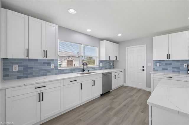 930 NW Juanita PL, Cape Coral, FL 33993