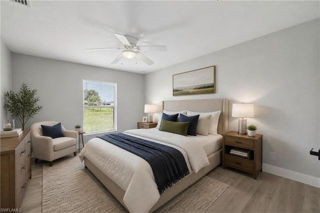 930 NW Juanita PL, Cape Coral, FL 33993