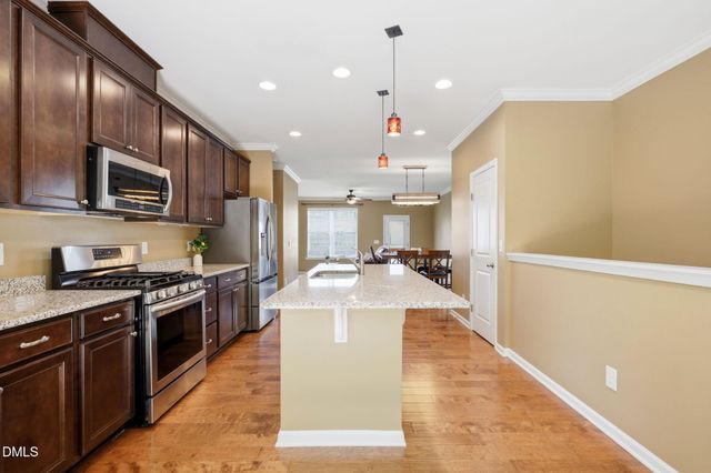 1032 Diamond Dove Lane, Apex, NC 27502
