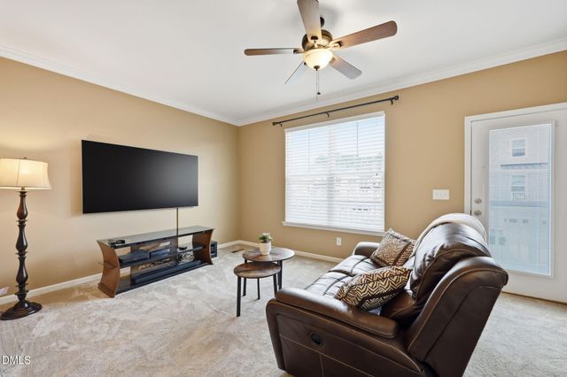1032 Diamond Dove Lane, Apex, NC 27502