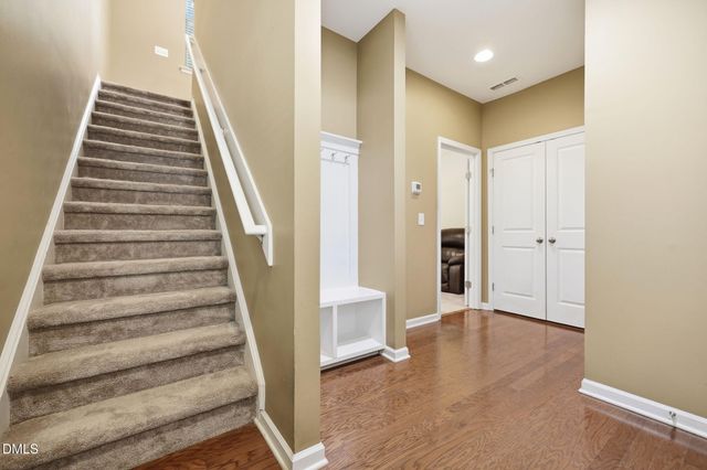 1032 Diamond Dove Lane, Apex, NC 27502