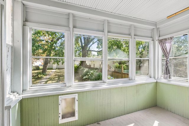 524 Harrison Avenue, Saint Paul, MN 55102
