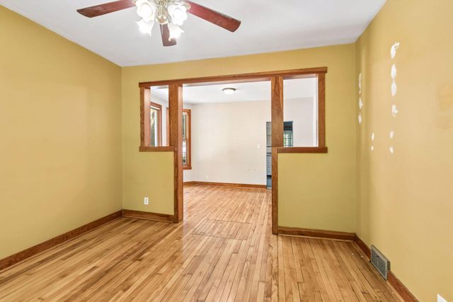 524 Harrison Avenue, Saint Paul, MN 55102