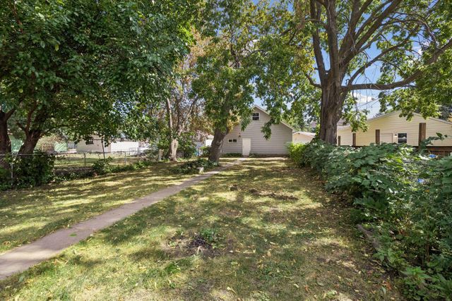 524 Harrison Avenue, Saint Paul, MN 55102