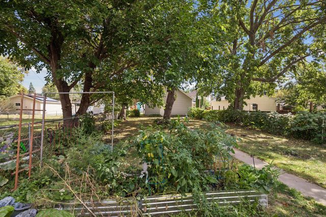 524 Harrison Avenue, Saint Paul, MN 55102
