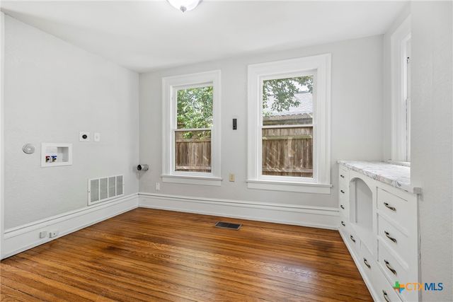 610 N 7th Street, Temple, TX 76501