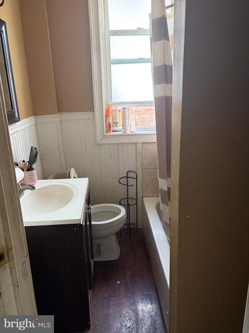 915 E SCHILLER ST, Philadelphia, PA 19134