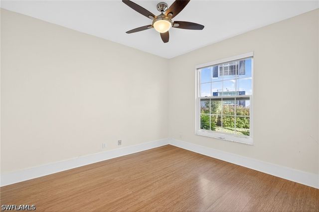 7100 Barrington CIR 101, Naples, FL 34108