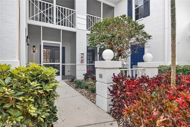 7100 Barrington CIR 101, Naples, FL 34108