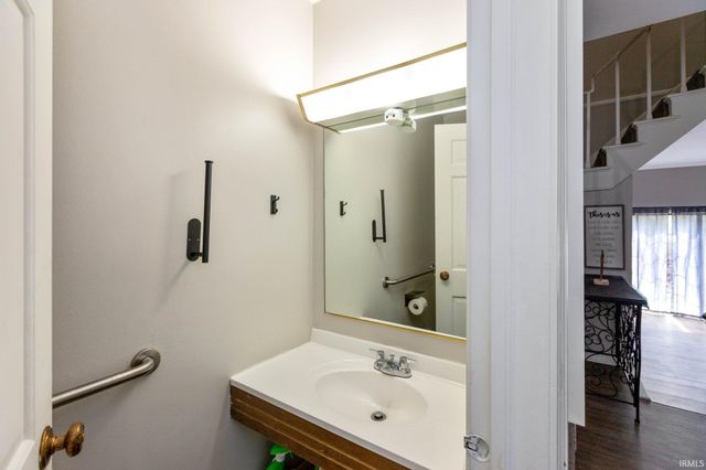 2257 Rome Drive, Indianapolis, IN 46228
