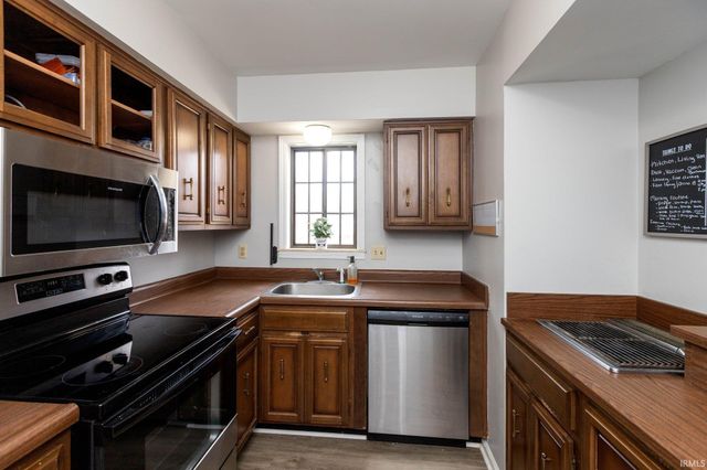 2257 Rome Drive, Indianapolis, IN 46228