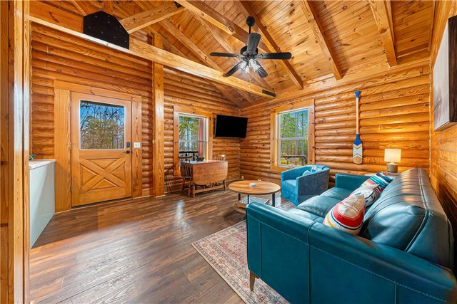 201 Lake Grove Lane, Townville, SC 29689