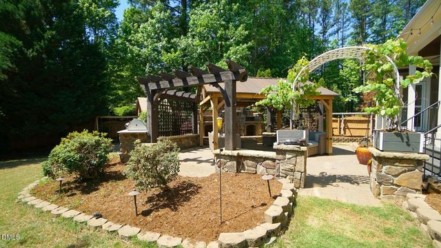 8607 Stonechase Drive, Raleigh, NC 27613