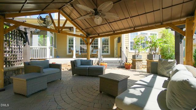 8607 Stonechase Drive, Raleigh, NC 27613