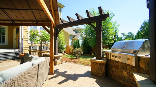 8607 Stonechase Drive, Raleigh, NC 27613