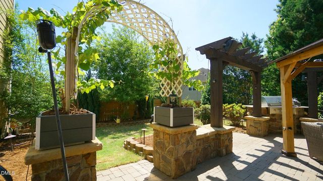 8607 Stonechase Drive, Raleigh, NC 27613
