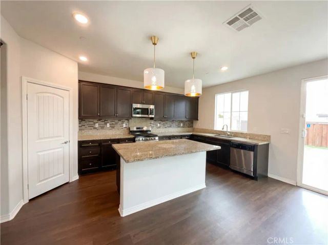 27552 Gruber, Menifee, CA 92585