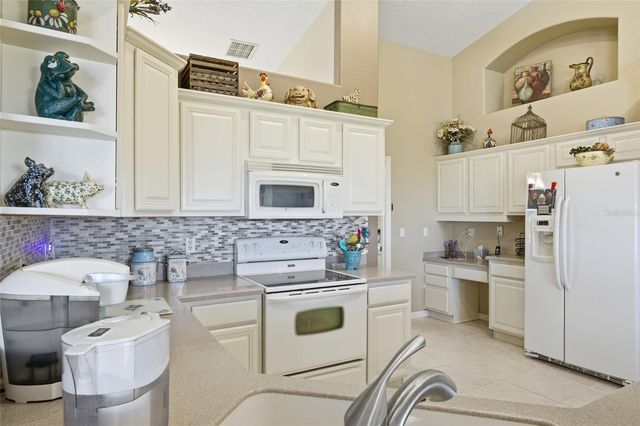 932 CORNELL AVENUE, Clermont, FL 34711