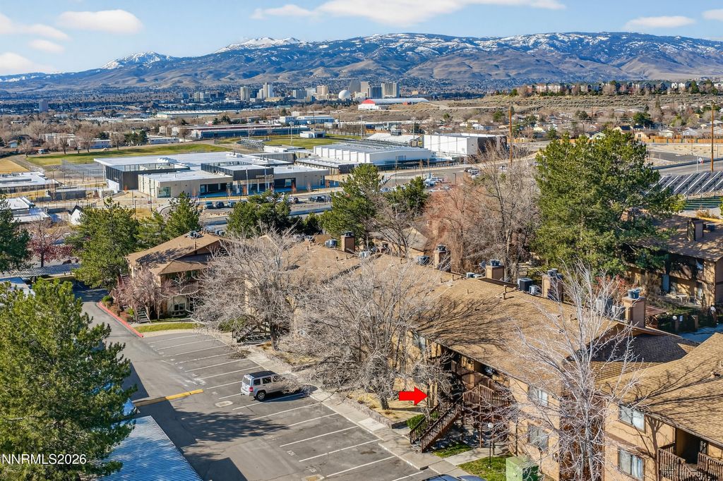 Image 17 of property listing at 2949 Tierra Verde E, Reno, NV 89512