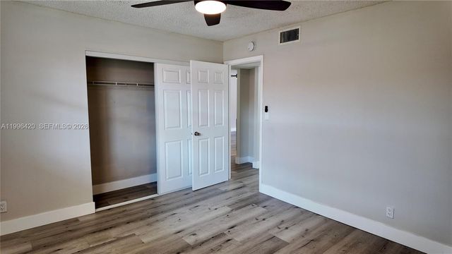 403 NW 68th Ave 517, Plantation, FL 33317