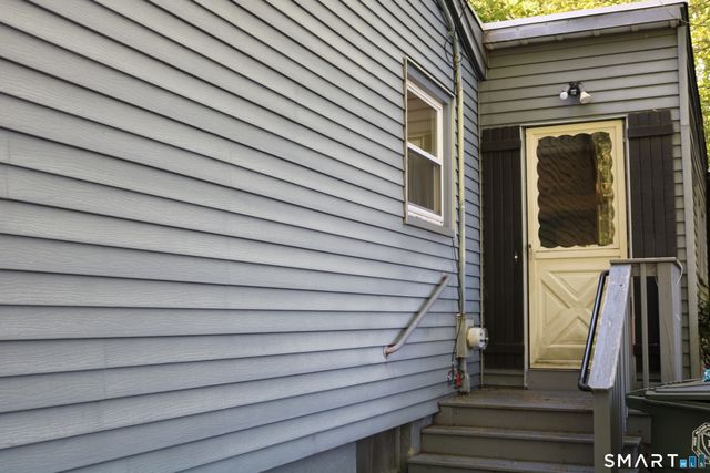 46 Barton Road, Milford, CT 06460