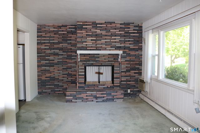 46 Barton Road, Milford, CT 06460
