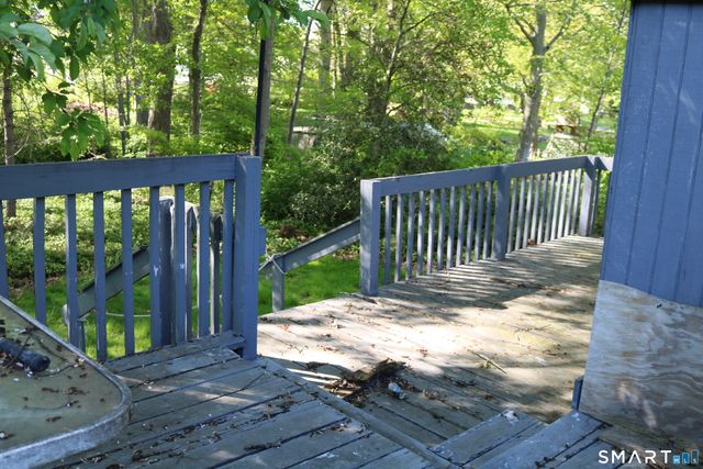 46 Barton Road, Milford, CT 06460