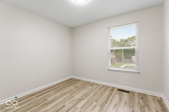 2734 Boulevard Place, Indianapolis, IN 46208
