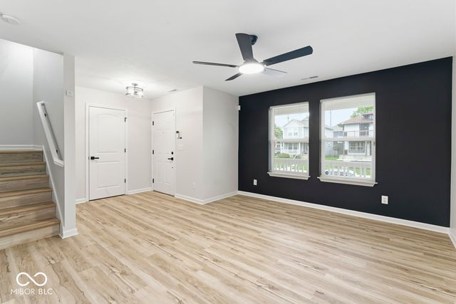 2734 Boulevard Place, Indianapolis, IN 46208