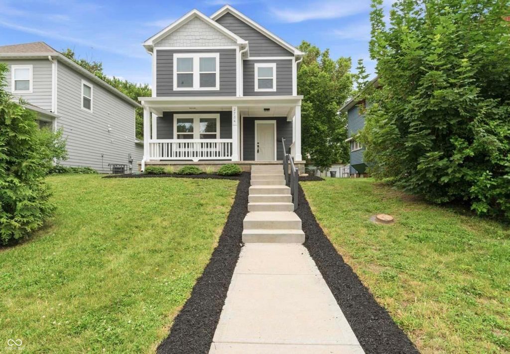 2734 Boulevard Place, Indianapolis, IN 46208
