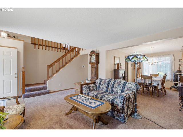 16216 Sw 104TH Ave, Portland, OR 97224