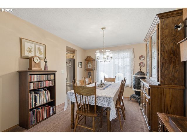 16216 Sw 104TH Ave, Portland, OR 97224